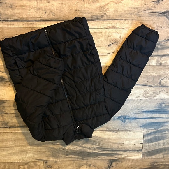 The Children's Place Black Puffer Jacket - Picture 1 of 1